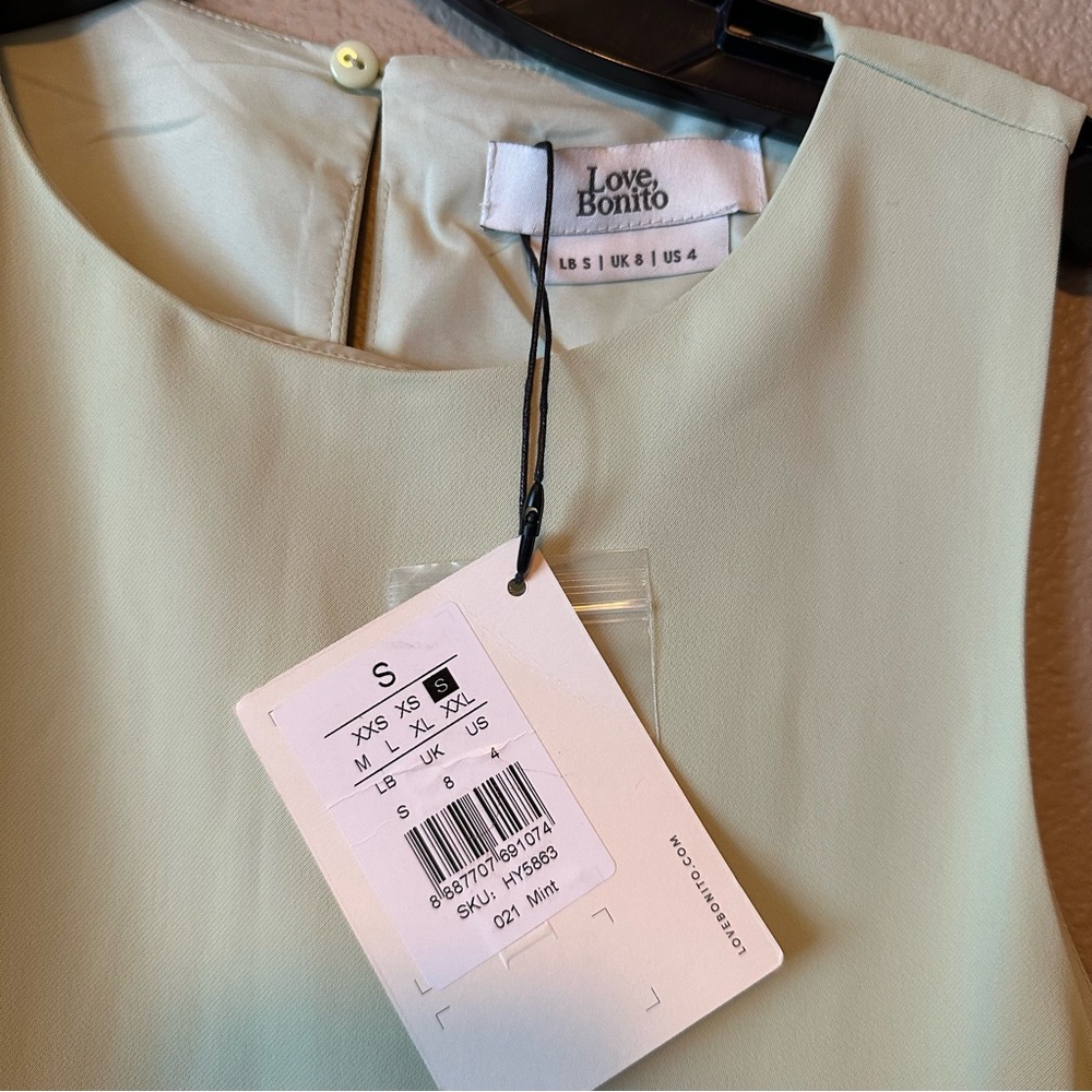 Love Bonito palmer asymmetrical dress - Picture 6 of 9